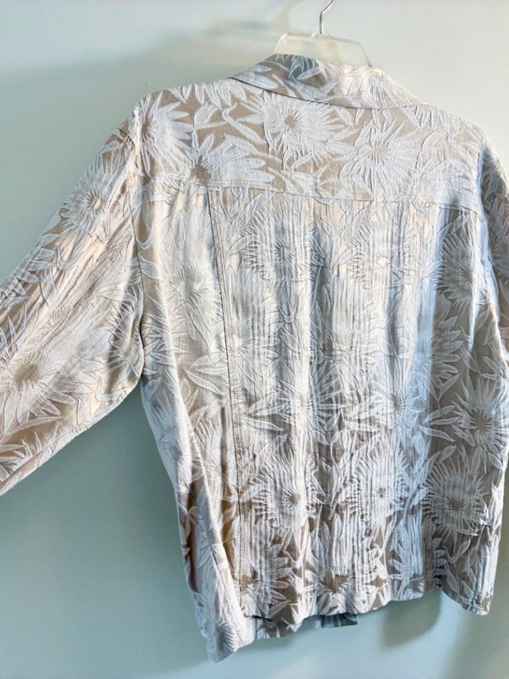 Chico’s Lightweight Jacket/Button Up Top - Picture 8 of 11